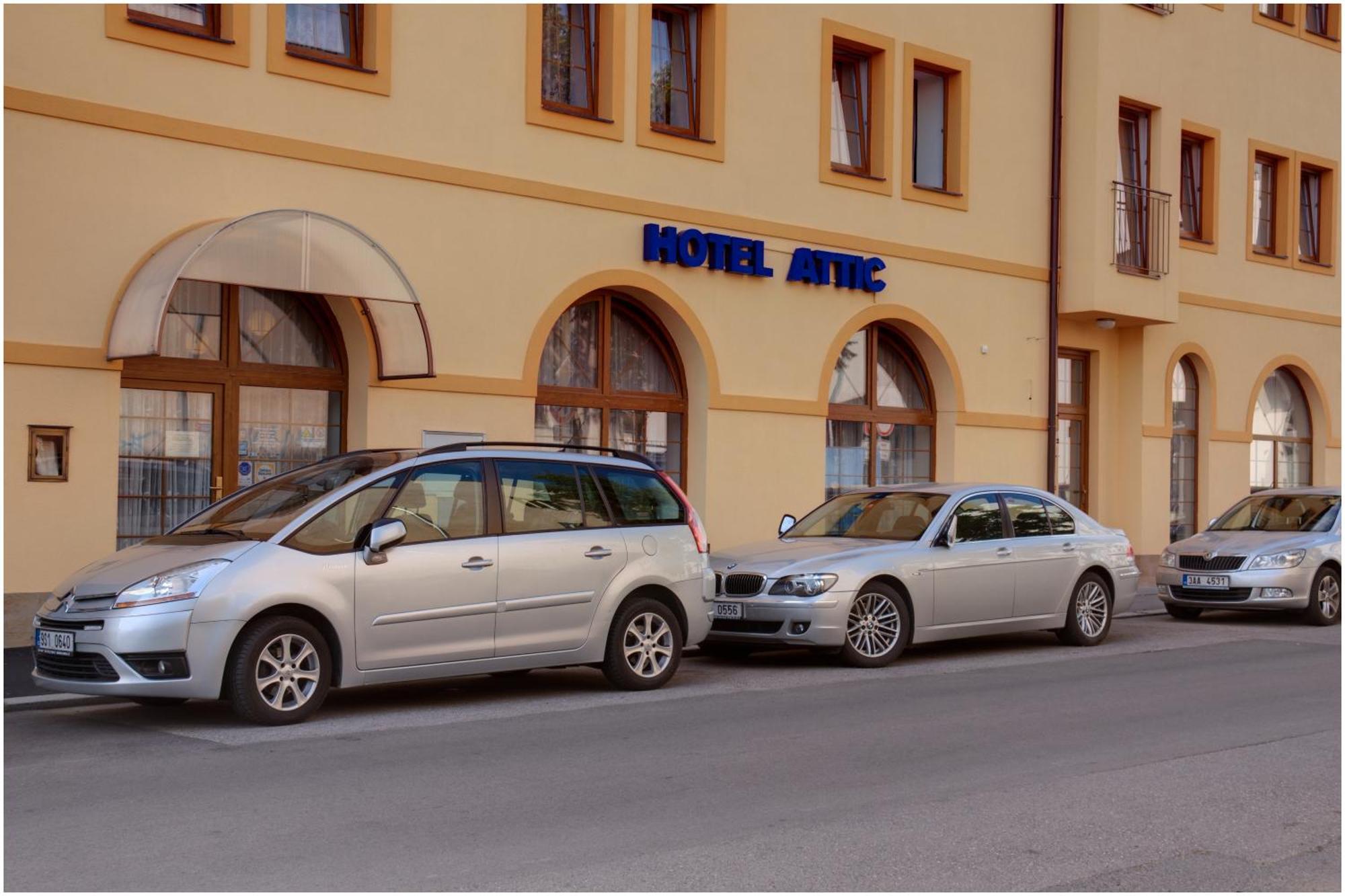פראג Attic Hotel מראה חיצוני תמונה