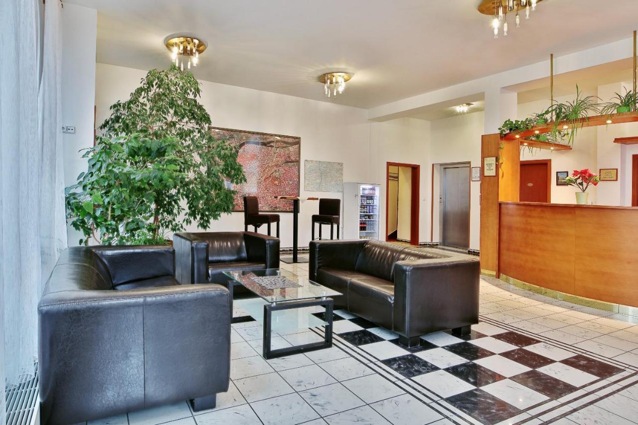 פראג Attic Hotel מראה חיצוני תמונה