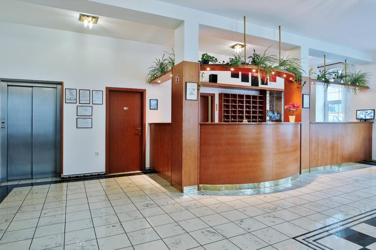 פראג Attic Hotel מראה חיצוני תמונה